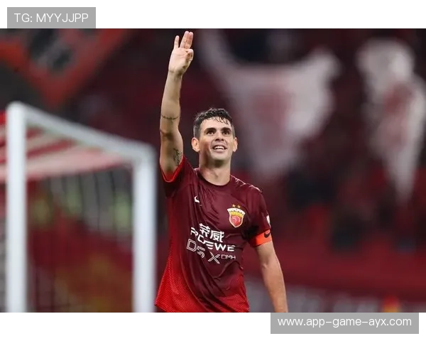 上海海港外援组合持续表现强劲,卫冕目标无可阻挡 上海海港外援组合持续表现强劲,卫冕目标无可阻挡